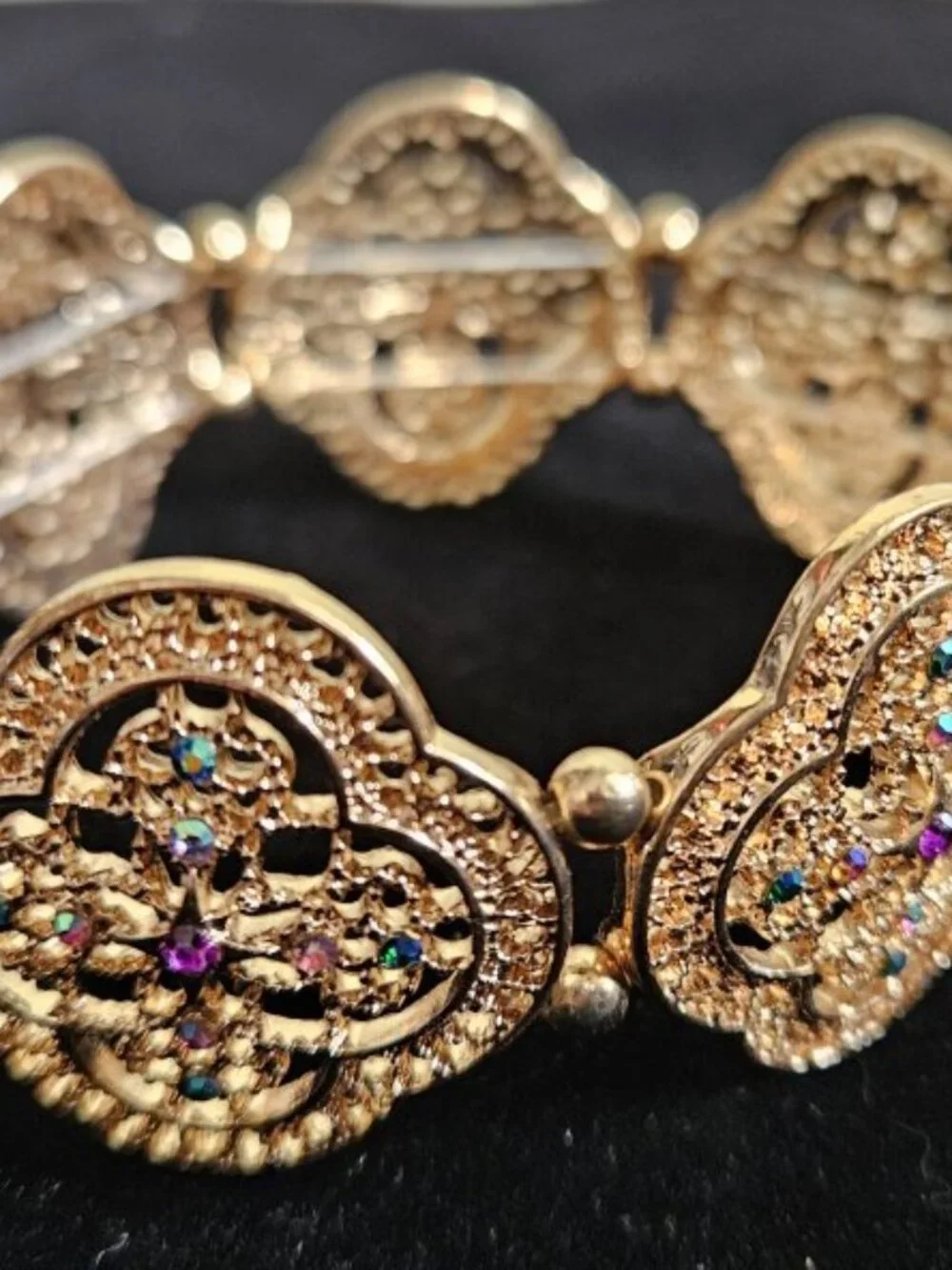 AVON Goldtone with Colored Rhinestones Stretch Bracelet